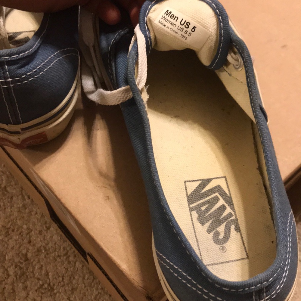 Navy Vans - Picture 4 of 5